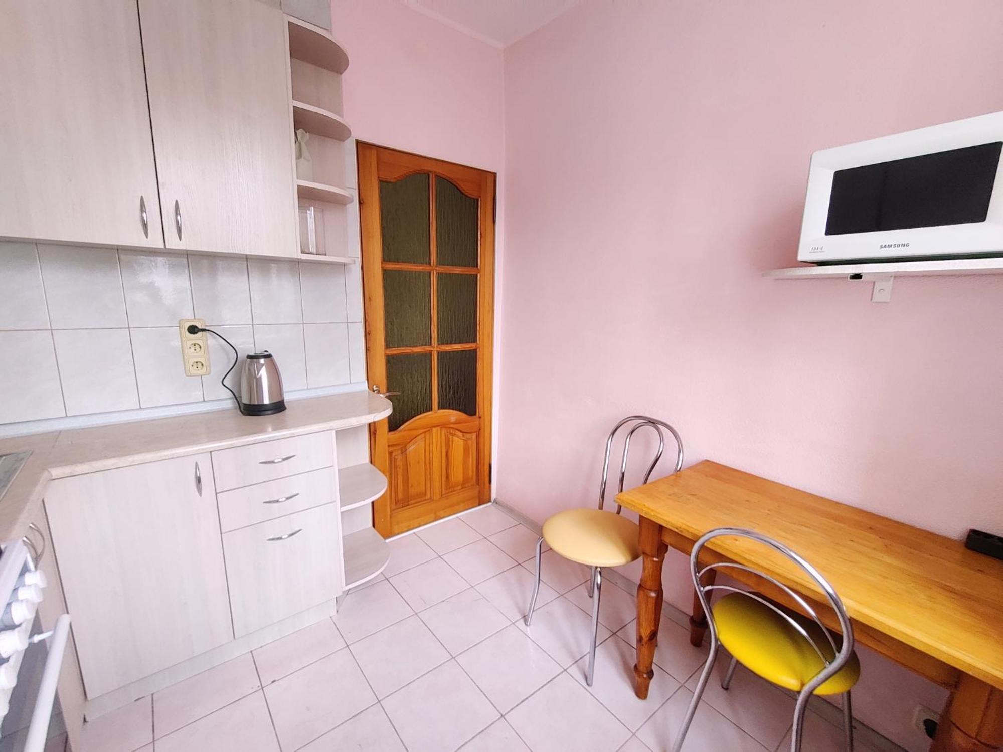 Apartment On Peremogy Square Киев Екстериор снимка